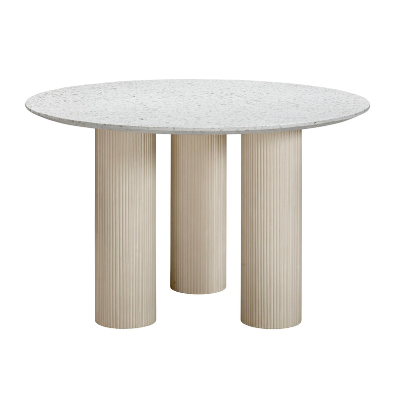 Parcino 47" Faux Terrazzo Concrete Indoor/Outdoor Round Dining Table
