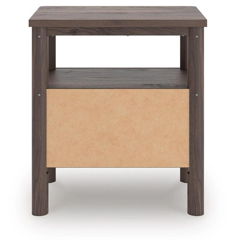 Pamytta Nightstand