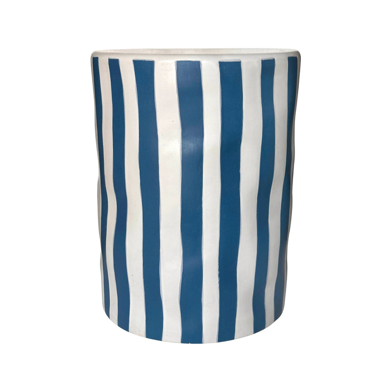 Tempest Indoor/Outdoor Ceramic Table