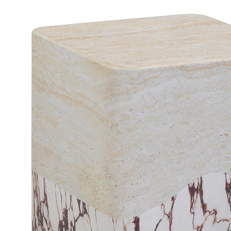 Mesa auxiliar Brut de hormigón con efecto travertino y brecha para interior/exterior