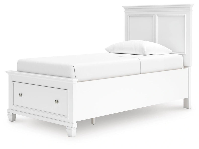 Fortman Panel Storage Bed