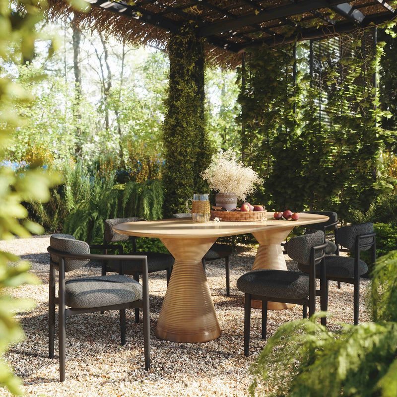 Silla de comedor para exteriores Annika con brazos, de tela texturizada y calidad comercial