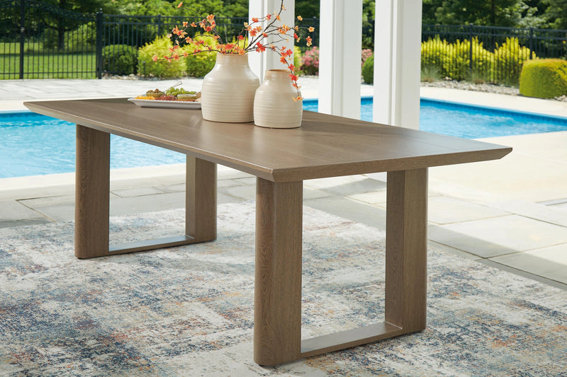 Serene Bay Outdoor Dining Set