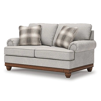 Clearbrooke Loveseat