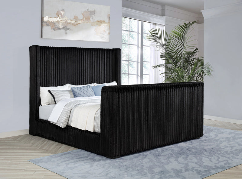 Centergrove Wingback TV Bed