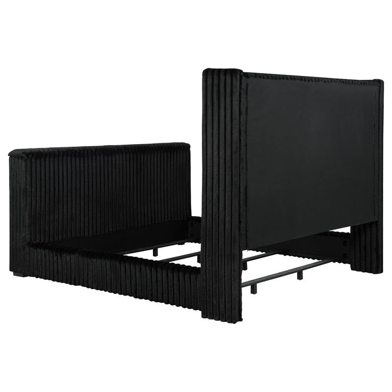 Centergrove Wingback TV Bed