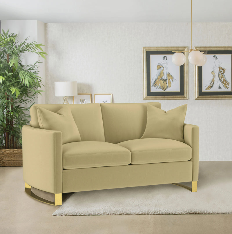 Corliss Loveseat