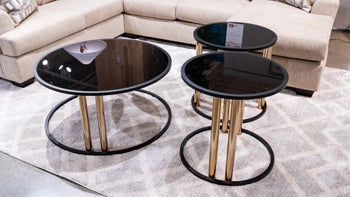 Hannerly Table (Set of 3)